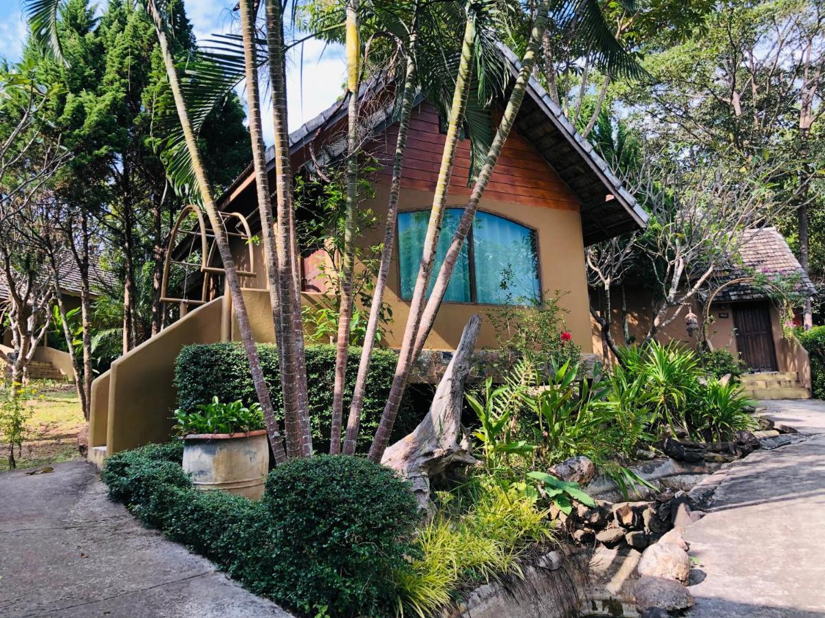 E-Outfitting Pai Resort Extérieur photo