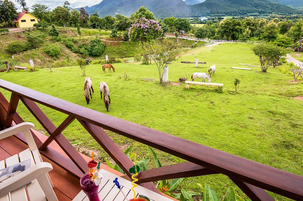 E-Outfitting Pai Resort Extérieur photo