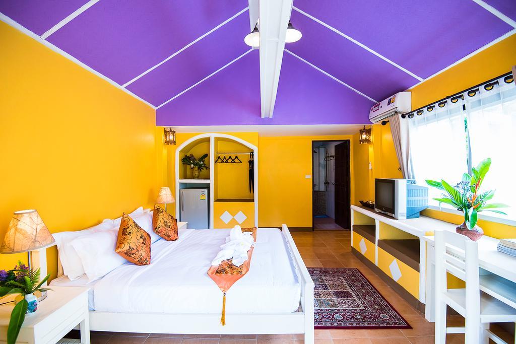 E-Outfitting Pai Resort Extérieur photo
