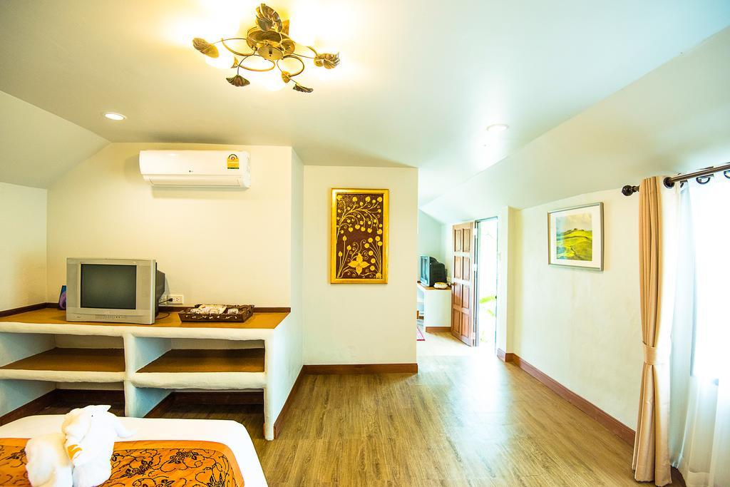 E-Outfitting Pai Resort Extérieur photo
