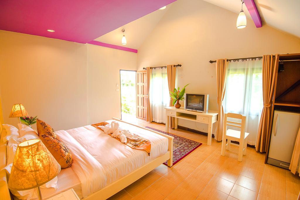 E-Outfitting Pai Resort Extérieur photo